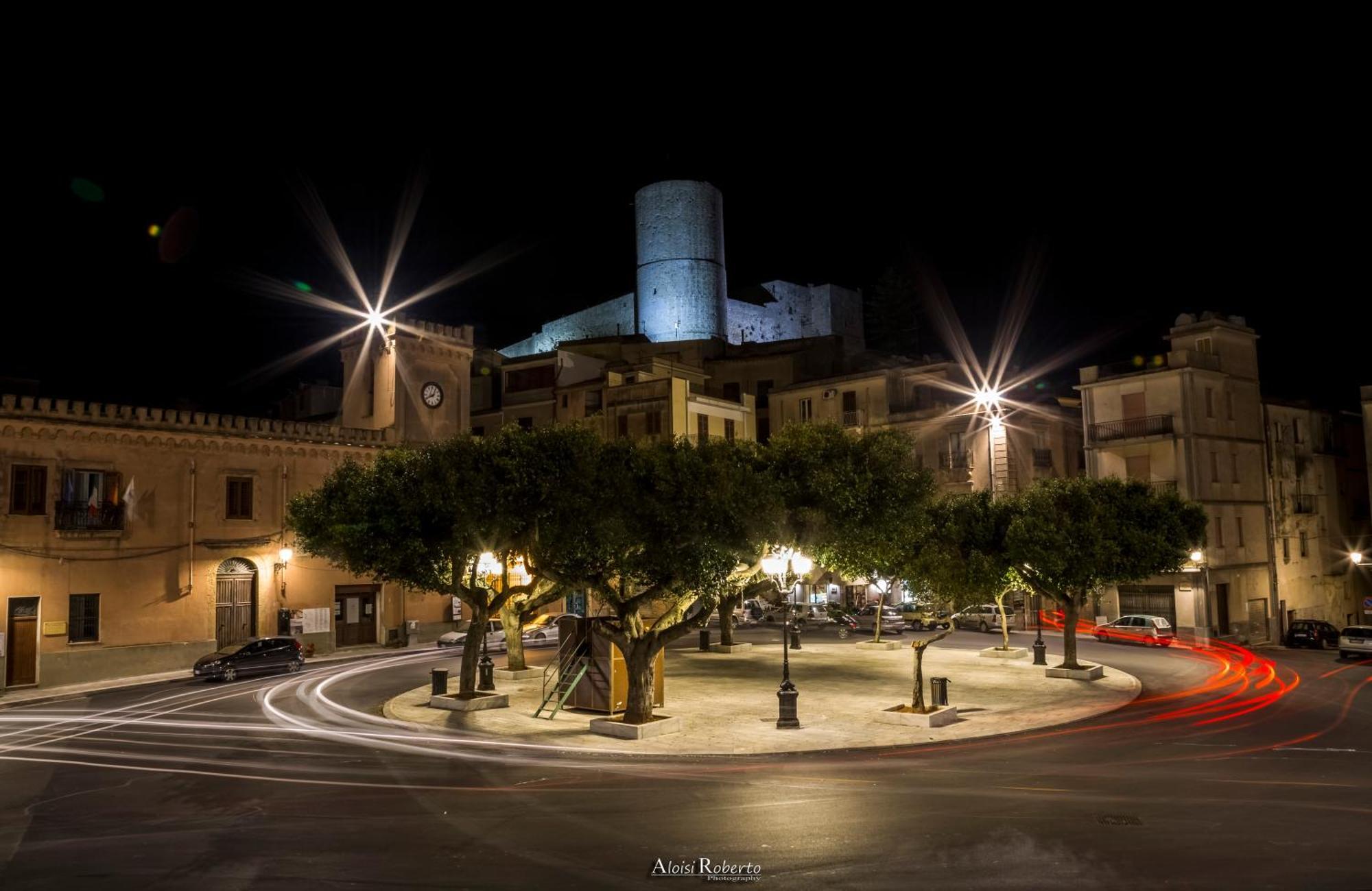 Holiday Home Castle Salemi - Casa Vacanze Экстерьер фото